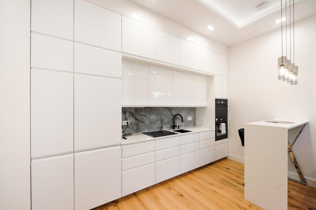 Zlota Sophisticated Apartment Warsaw Luaran gambar